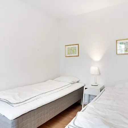 Essence A Taste Of Island Life