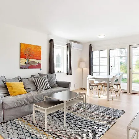 Essence A Taste Of Island Life